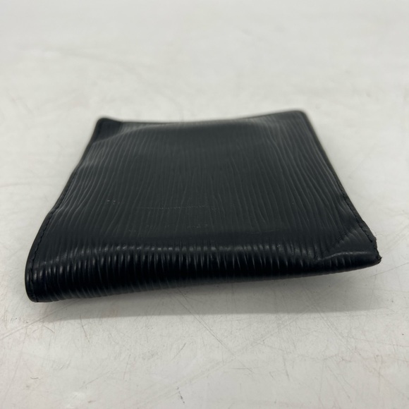 Louis Vuitton Epi bifold wallet - Picture 4 of 9